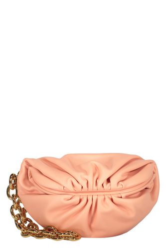 The Pouch Mini Leather Belt Bag - Bottega Veneta - Modalova