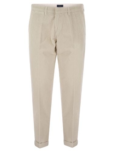 Fay Slim Corduroy Trousers - Fay - Modalova