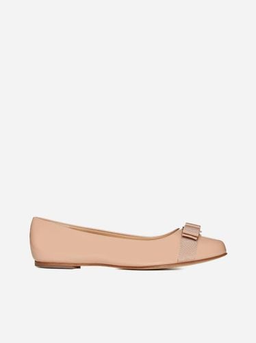 Varina Patent Leather Ballet Flats - Ferragamo - Modalova