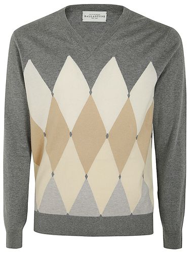 Ballantyne V Neck Pullover - Ballantyne - Modalova