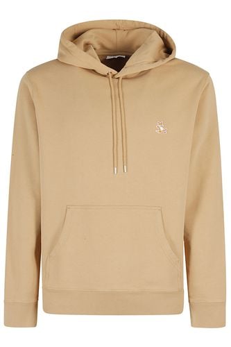 Chillax Patch Regular Hoodie - Maison Kitsuné - Modalova