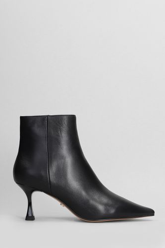 Jazmine High Heels Ankle Boots In Leather - Lola Cruz - Modalova