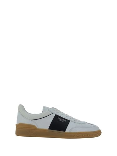 Upvillage Low Top Sneakers - Valentino Garavani - Modalova