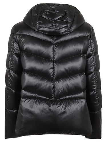 Herno V-quilted Nylon Cape - Herno - Modalova