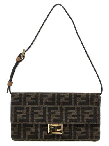 Fendi baguette Wallet On Chain - Fendi - Modalova