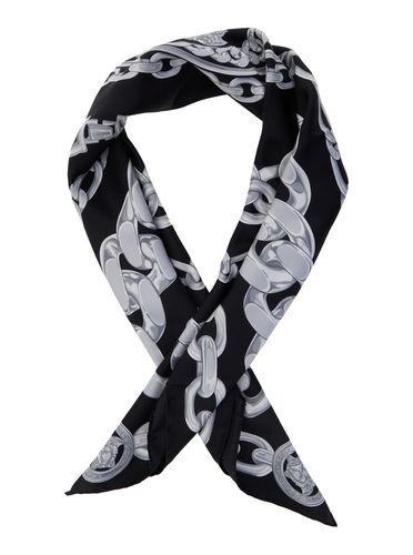 Foulard With All-over Medusa And Chain Graphic Print In Silk Man - Versace - Modalova