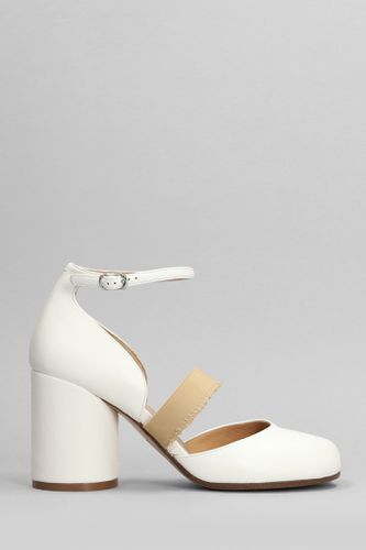 Tabi Pumps In Leather - Maison Margiela - Modalova