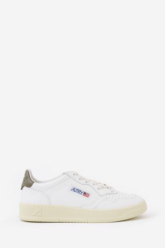 Autry 01 Low Sneakers - Autry - Modalova