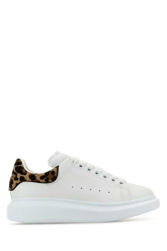 White Leather Sneakers With Printed Calf Hair Heel - Alexander McQueen - Modalova