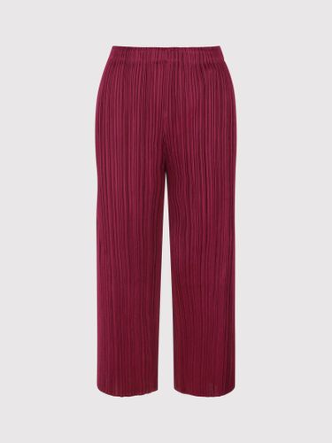 Monthly Colors: March Trousers - Pleats Please Issey Miyake - Modalova