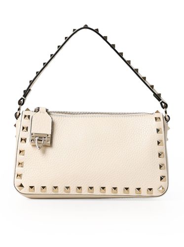 Small Rockstud Shoulder Bag In Grained Calfskin - Valentino Garavani - Modalova