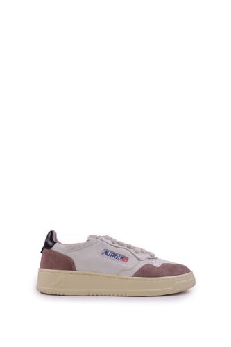 Autry Medalist Low Sneakers - Autry - Modalova