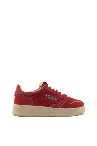 Medalist Low Sneakers In Red Suede - Autry - Modalova