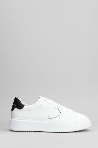 Temple Low Sneakers In Leather - Philippe Model - Modalova