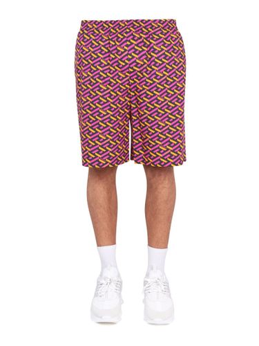 Versace Shorts With La Greca Print - Versace - Modalova