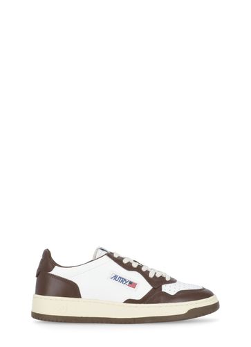 Medalist Leather Low-top Sneakers - Autry - Modalova