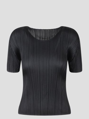 Pleated T-shirt - Pleats Please Issey Miyake - Modalova