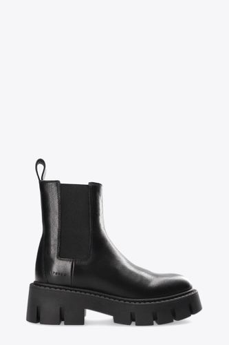 Woman Leather Chelsea Boot Black leather chelsea boots with chunky sole - Copenhagen - Modalova