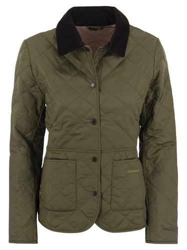 Deveron Quilted Buttoned Jacket - Barbour - Modalova