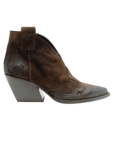 Elena Iachi Suede Ankle Boots - Elena Iachi - Modalova