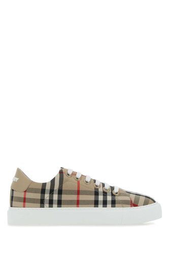 Embroidered Canvas Sneakers - Burberry - Modalova