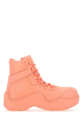 Salmon Nylon And Rubber Puddle Bomber Ankle Boots - Bottega Veneta - Modalova