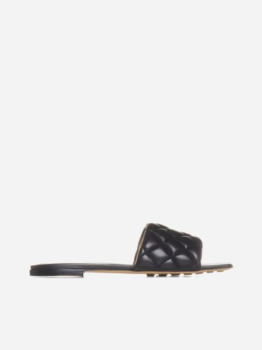 Padded Intrecciato Leather Flat Sandals - Bottega Veneta - Modalova