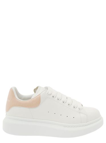 Low Top Sneakers With Oversized Platform In Leather Woman - Alexander McQueen - Modalova