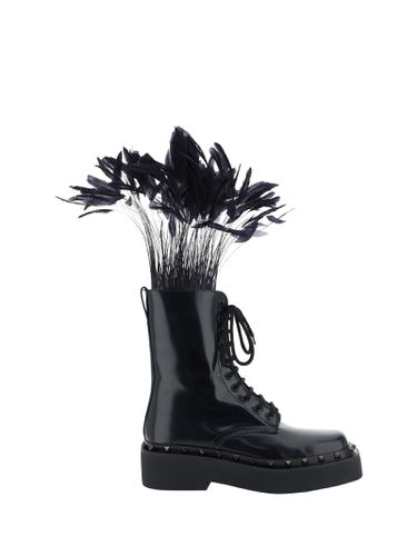 Rockstud Combact Boots - Valentino Garavani - Modalova