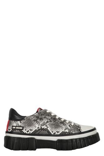 Love Moschino Low-top Sneakers - Love Moschino - Modalova