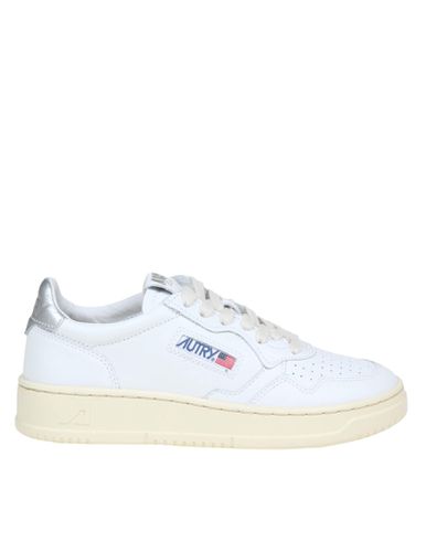 Autry White/silver Leather Sneakers - Autry - Modalova