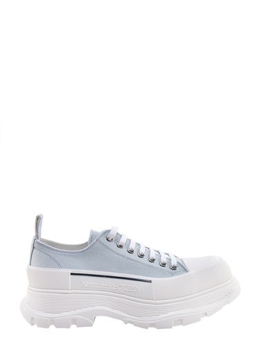 Tread Slick Sneakers - Alexander McQueen - Modalova