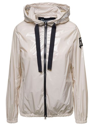 Gloss Cape Hooded Jacket In Polyester Woman - Herno - Modalova