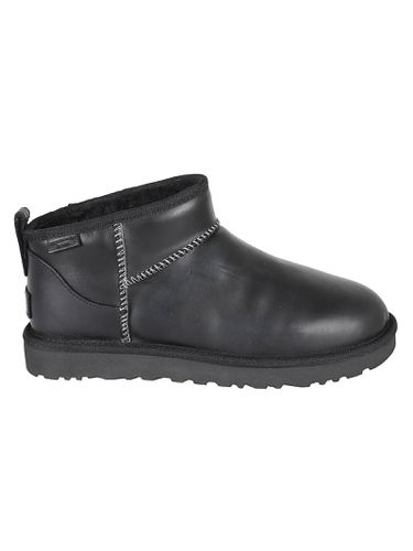 Classic Ultra Mini Leather Boots - UGG - Modalova