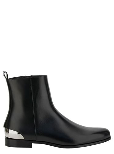 Lux Trend Ankle Boots With Metal Detail In Smooth Leather Man - Alexander McQueen - Modalova