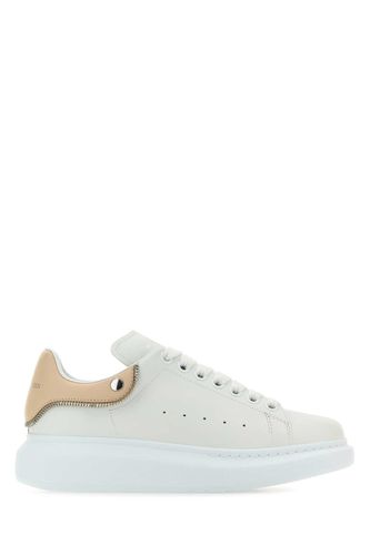 White Leather Sneakers With Powder Pink Leather Heel - Alexander McQueen - Modalova