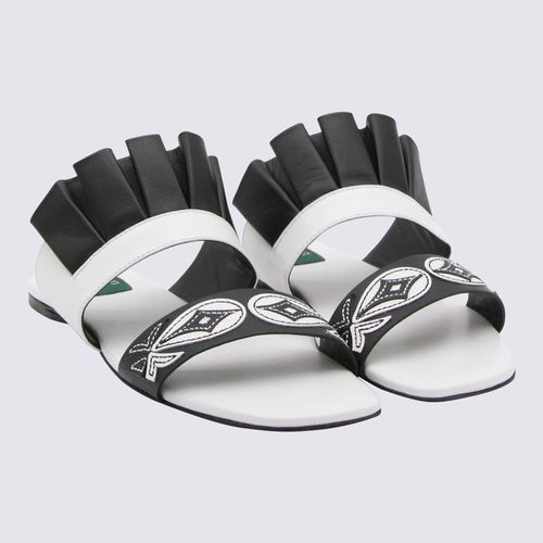 Black And Leather Goccia Applique Flat Sandals - Pucci - Modalova