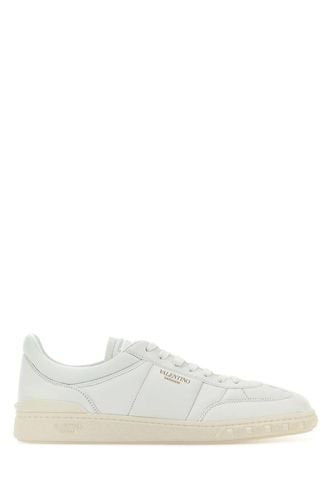 White Leather Upvillage Sneakers - Valentino Garavani - Modalova