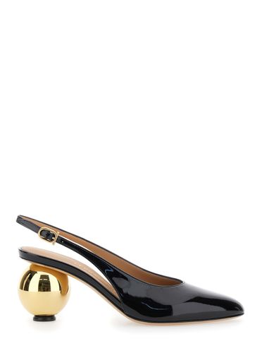 Tessie Slingback Pumps With Spherical Heel In Patent Leather Woman - Ferragamo - Modalova