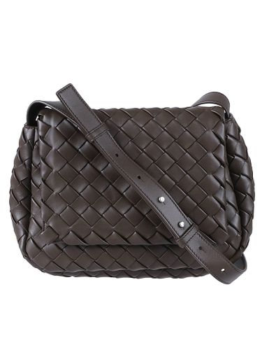 Intreccio Padded Shoulder Bag - Bottega Veneta - Modalova