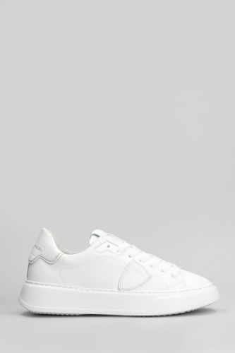 Temple Low Sneakers In Leather - Philippe Model - Modalova