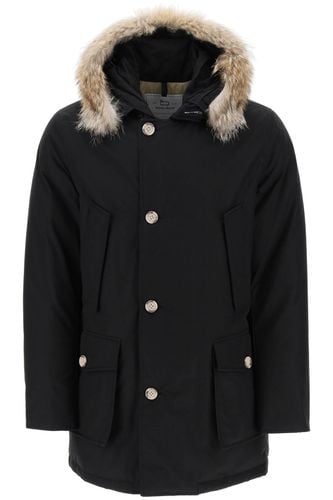 Arctic Parka With Coyote Fur - Woolrich - Modalova