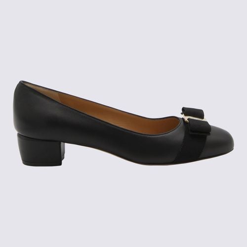 Ferragamo Black Leather Pumps - Ferragamo - Modalova