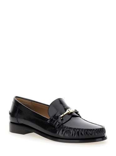 Harry Slip-on Loafer With Chain Detail In Leather Woman - Ferragamo - Modalova