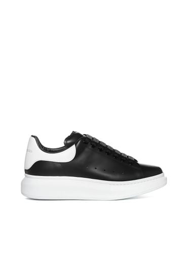 Oversize Larry Leather Sneakers - Alexander McQueen - Modalova