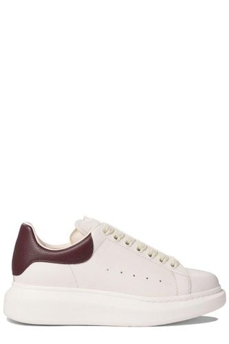 Oversized Low-top Sneakers - Alexander McQueen - Modalova