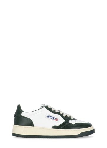 Autry Medalist Low Sneakers - Autry - Modalova