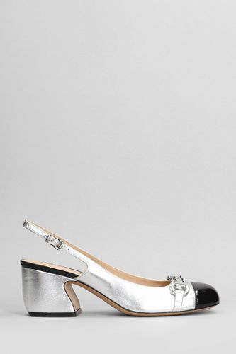 Pia Pumps In Leather - Roberto Festa - Modalova