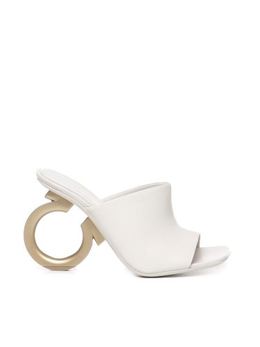 Ferragamo Slide Elina - Ferragamo - Modalova