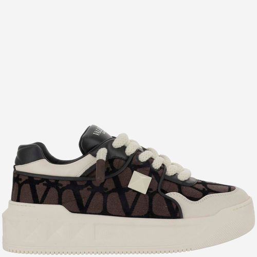 Low-top One Stud Xl Sneakers In Nappa Leather And Toile Iconographe Fabric - Valentino Garavani - Modalova